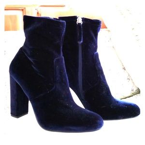 Steve Madden blue velvet sock boots